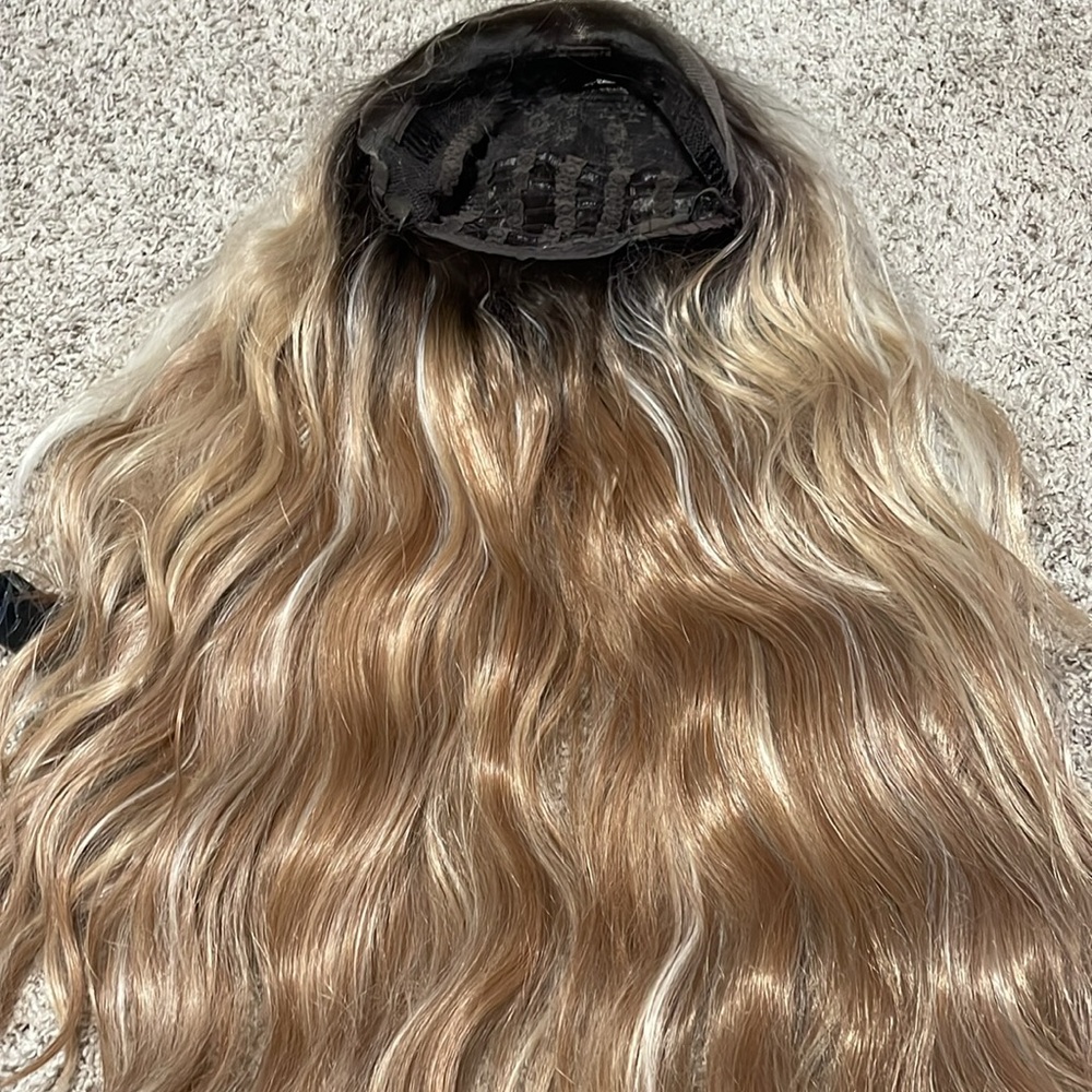 CSC wig #13 - Picture 5 of 6